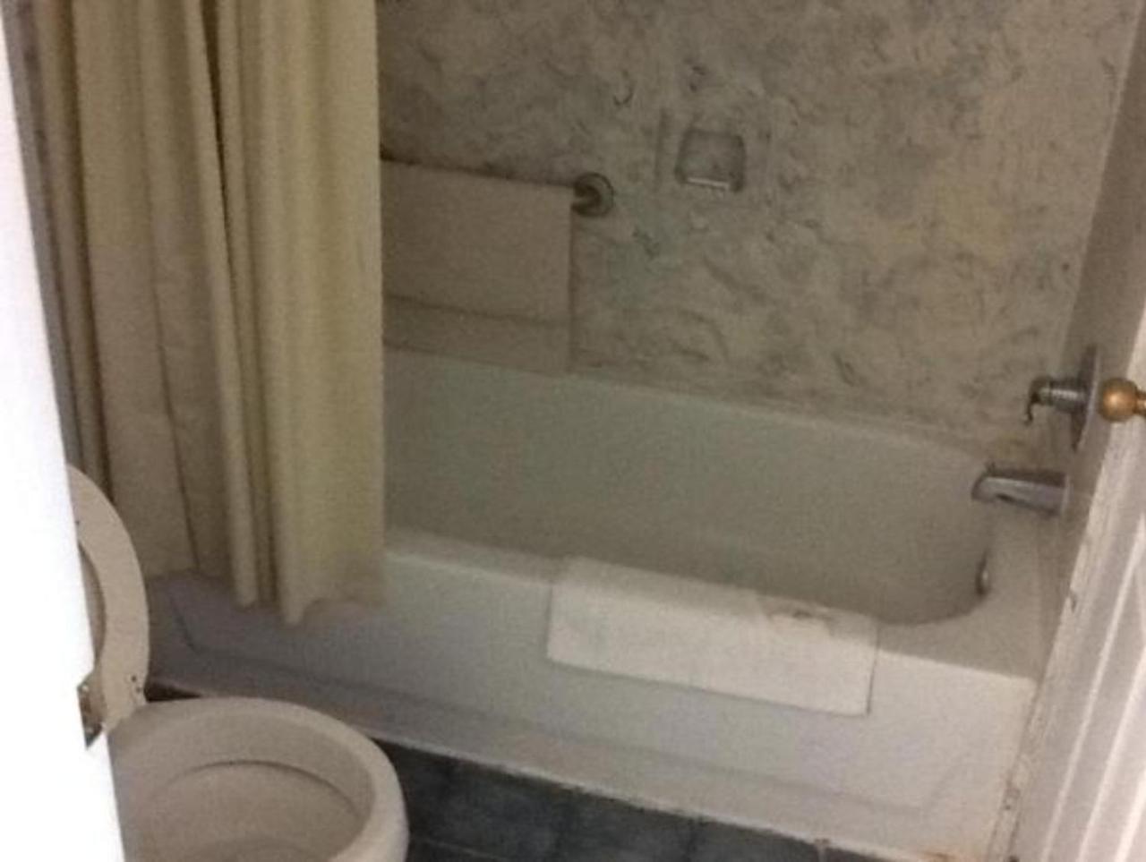 Broadway Inn Express Biloxi Bagian luar foto